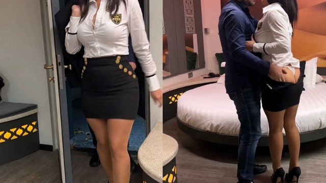 Sonunda sekreterimi otel odasına götürmeyi başardım.